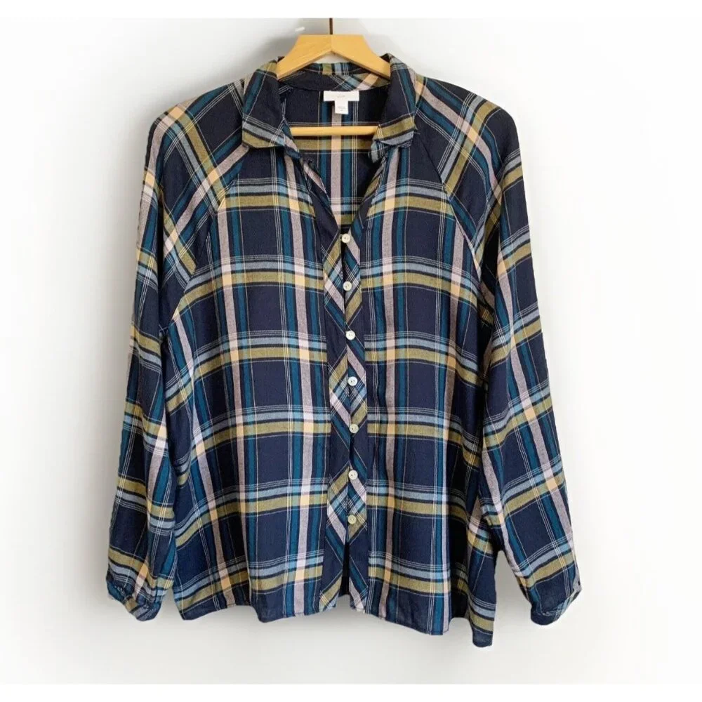 J. Jill Plaid Tunic Top Size M Blue Button Up Long Sleeve Versatile Soft Classic
